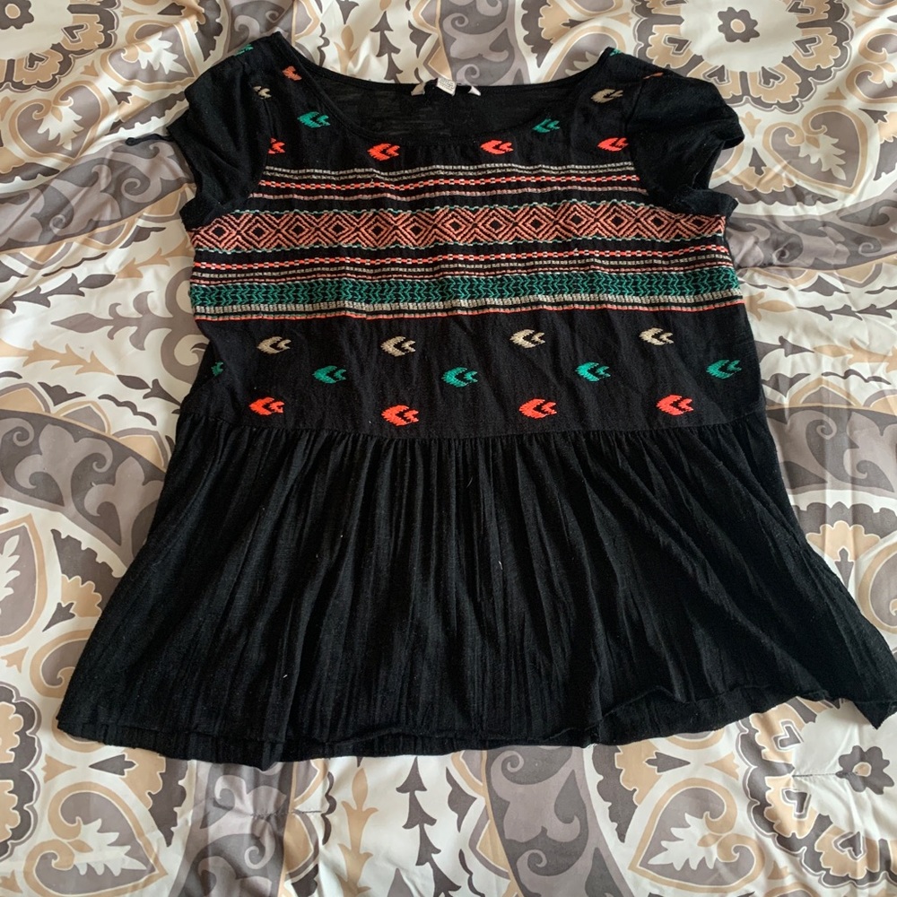 American Eagle Aztec Blouse